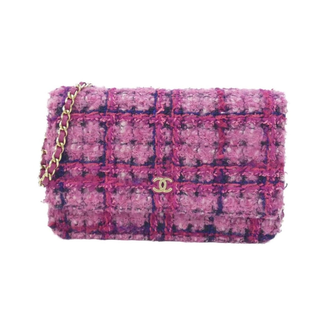 Chanel AP0250 Chain Wallet: --- Catalog ---Category: SizeSize (HxWxD): 12cm x 19cm x 4cm / 4.72'' x 7.48'' x 1.57''Category: DesignType: Chain/Shoulder walletColor: Black, Navy, PinkGender: WomenMaterial: Wool , Cotton