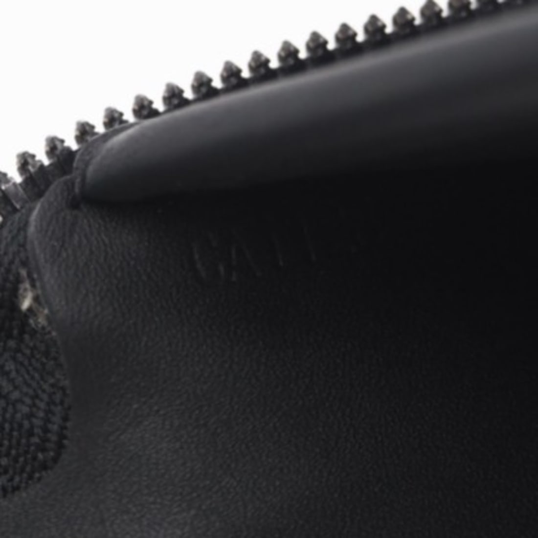 Cartier Love Me Ring - 13