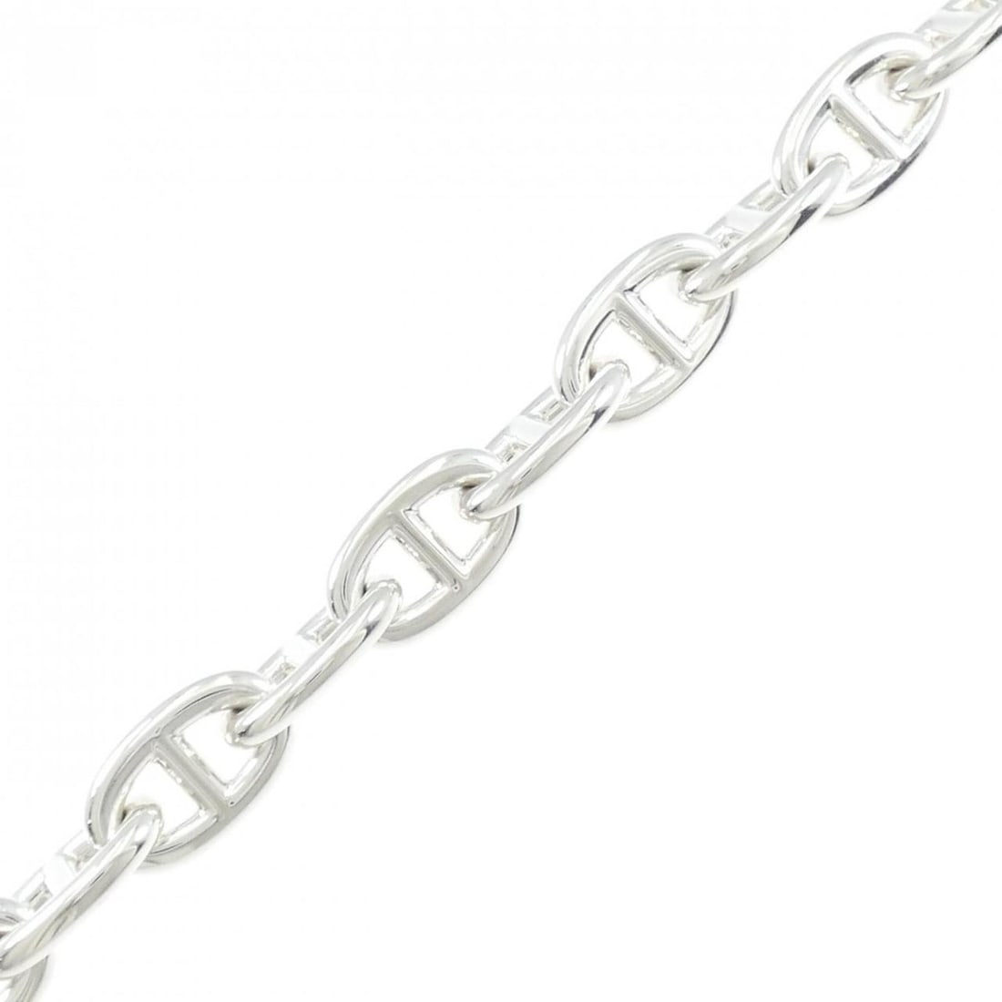 Hermes Hermès Chaine d'Ancre MM Bracelet: --- Catalog ---Category: SizeLength: 20cm / 7.87''Category: DesignType: Charm braceletGender: Women,MenMaterial: Silver 925Category: GeneralMPN: H101994BBrand: Hermes--- Item List ---Section: