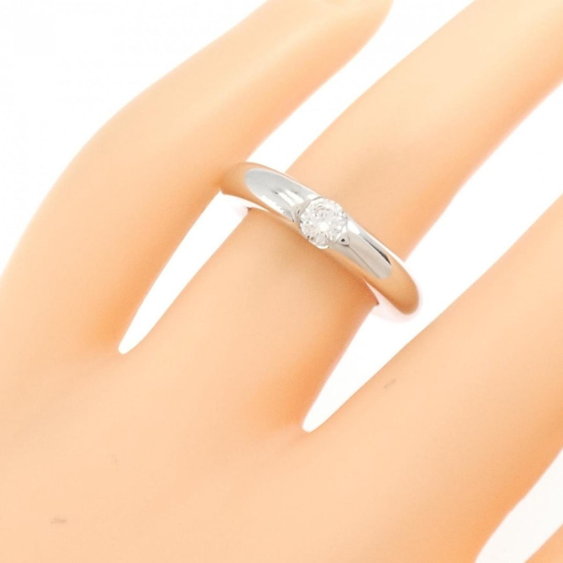 Cartier Ellipse Ring 0.25CT - 5