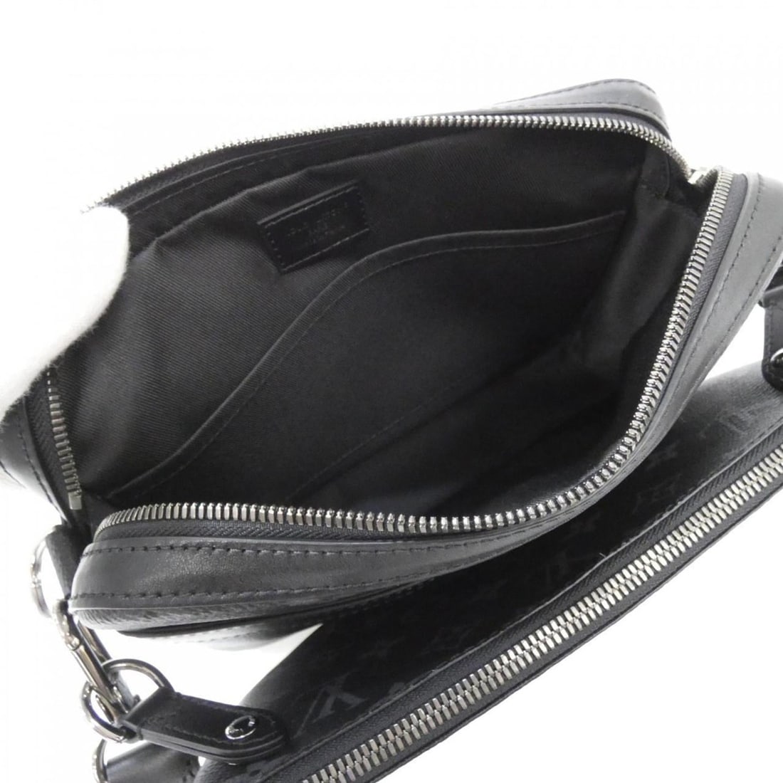 Louis Vuitton Monogram Eclipse Reverse Trio Messenger M69443 Shoulder Bag - 5