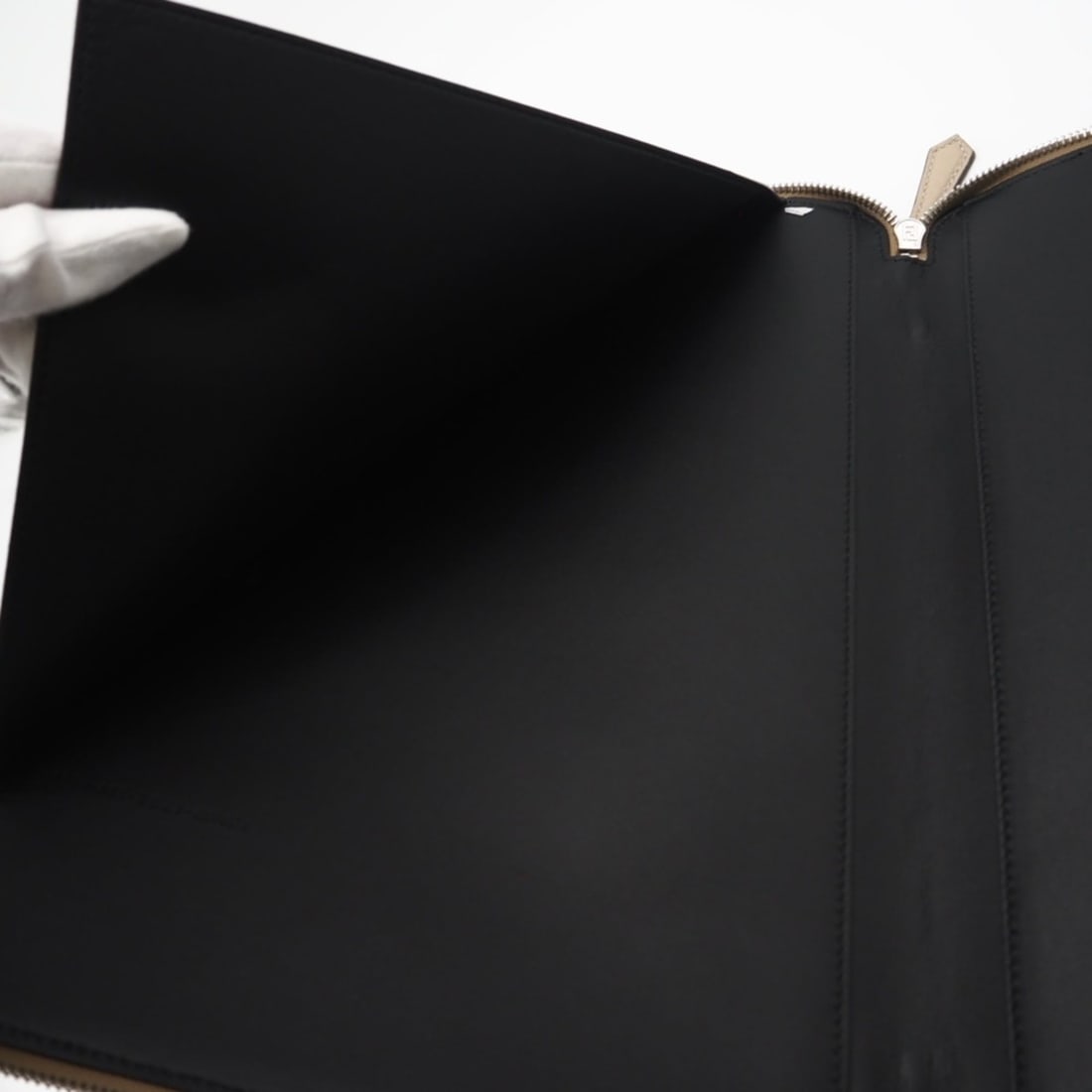 Cartier Three-Color Wedding Ring - 11