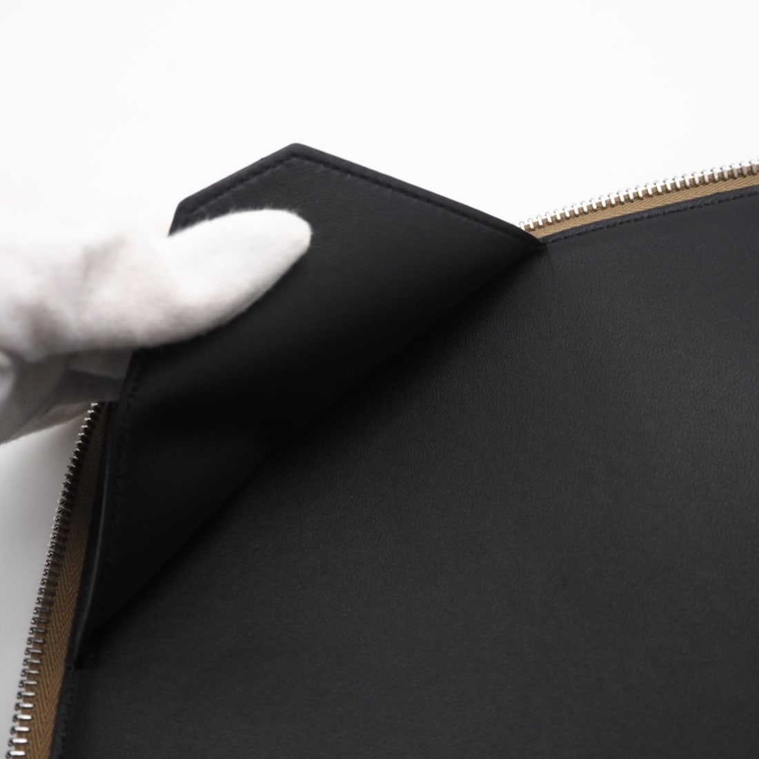 Cartier Three-Color Wedding Ring - 12