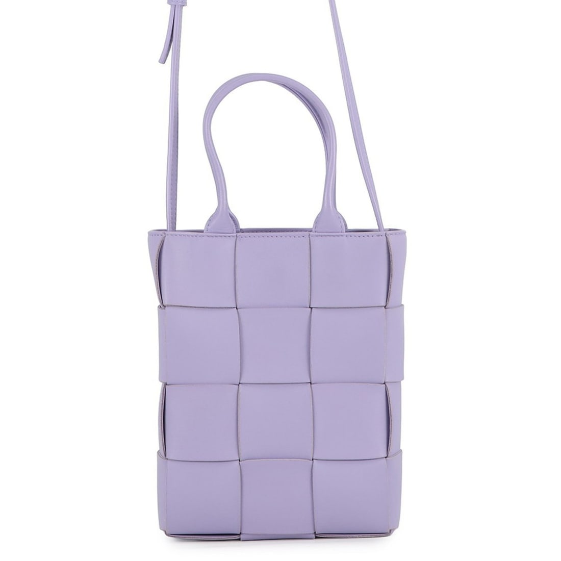 Bottega Veneta Mini Cassette Tote Lambskin Handbag 709341 BOTTEGA VENETA 2-way for Women: --- Catalog ---Category: SizeSize (HxWxD): 22cm x 16.5cm x 5.5cm / 8.66'' x 6.49'' x 2.16''Category: DesignType: HandbagColor: PurpleGender: WomenCategory: GeneralMPN: 709341Brand: Bottega VenetaCount