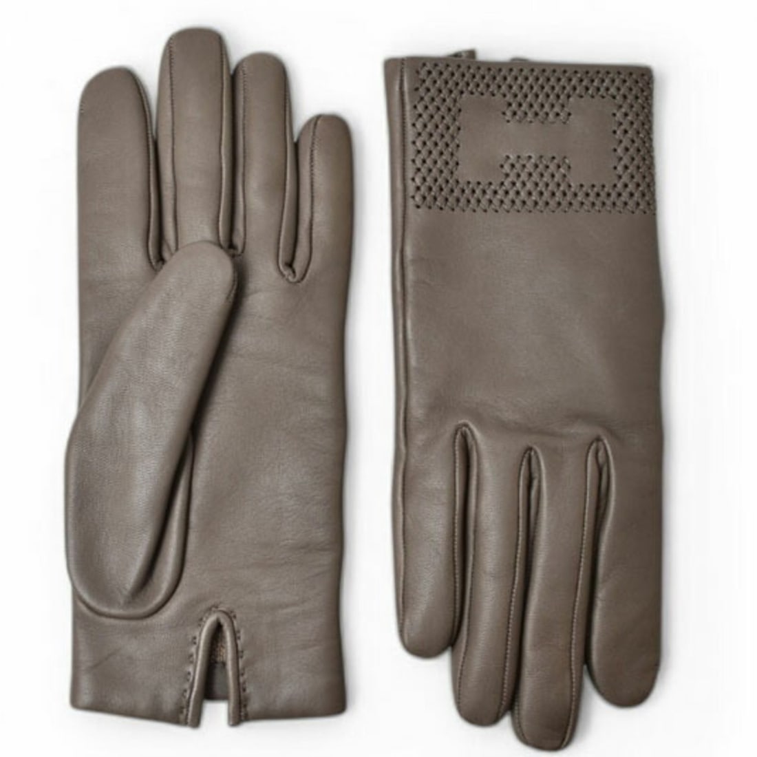 Hermes Hermès Women's H Perforated Gloves, Taupe, Size 7: --- Catalog ---Category: SizeTotal Length: 21.5cm / 8.46''Category: DesignType: Warm glovesColor: TaupeGender: WomenMaterial: Cashmere , Leather Leather/Fur Type: LambskinCategory: GeneralBrand: Herme