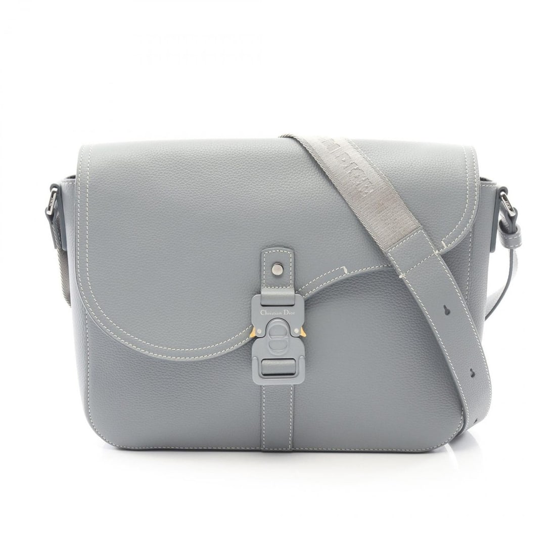 Christian Dior Dior SADDLE Saddle Bag Shoulder Handbag Leather Men's Gray: --- Catalog ---Category: SizeSize (HxWxD): 25cm x 30cm x 7cm / 9.84'' x 11.81'' x 2.75''Strap Length: 93cm - 130cm / 36.61'' - 51.18''Category: DesignType: Handbag, Saddle bag, Shoulder bagColor: Gray