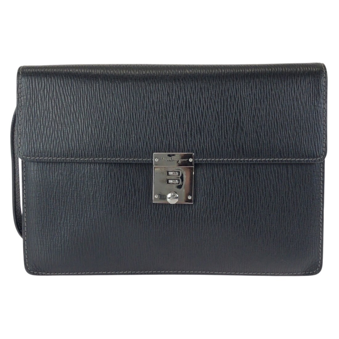 Salvatore Ferragamo black leather clutch bag with silver hardware, dial lock, men's.: --- Catalog ---Category: SizeSize (HxWxD): 18cm x 26.5cm x 7cm / 7.08'' x 10.43'' x 2.75''Category: DesignType: Clutch bagColor: BlackGender: MenMaterial: Leather Hardware Color: SilverCategory: Gener