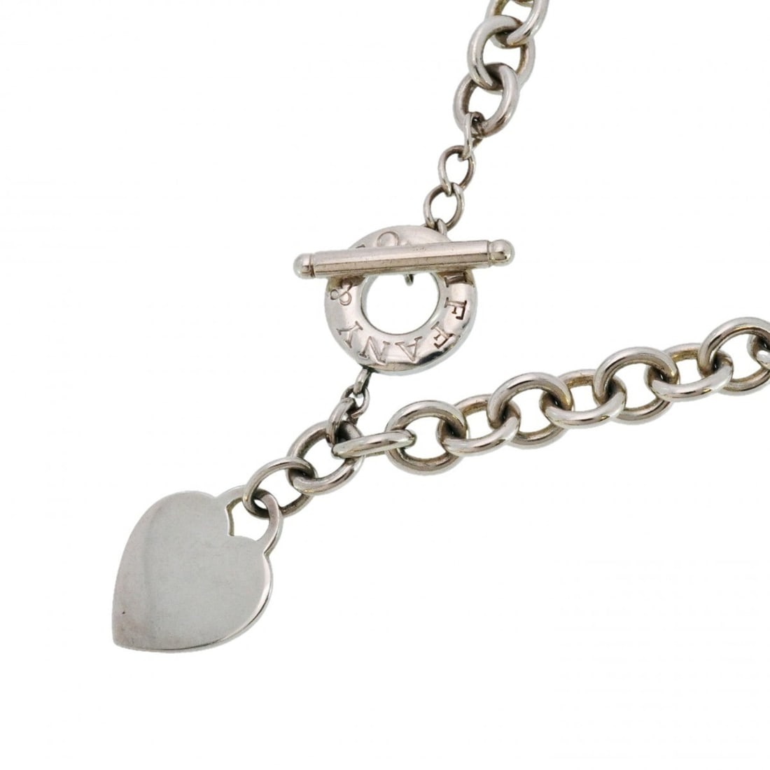 Tiffany & Co. Necklace, Heart Tag, Toggle, Sterling Silver 925, Women's: --- Catalog ---Category: SizePendant Size: 33.7mm x 20.7mm / 1.32'' x 0.81''Neck Circumference: 41 cm / 16.14''Category: DesignGender: WomenMaterial: Silver 925Necklace Type: NecklaceCategory: General