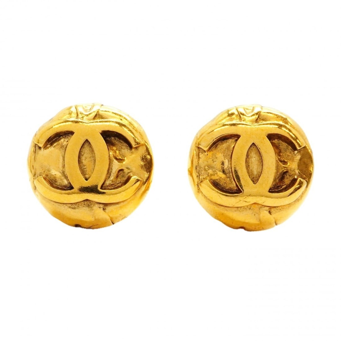 Chanel Earrings, Coco Mark Circle, GP Plated Gold, Women's P2365727: --- Catalog ---Category: SizeSize (HxWxD): 20.10mm x 20.20mm / 0.79'' x 0.80''Category: DesignType: Clip earringsColor: GoldGender: WomenMaterial: Gold platingCategory: GeneralBrand: Chanel--- Item Li