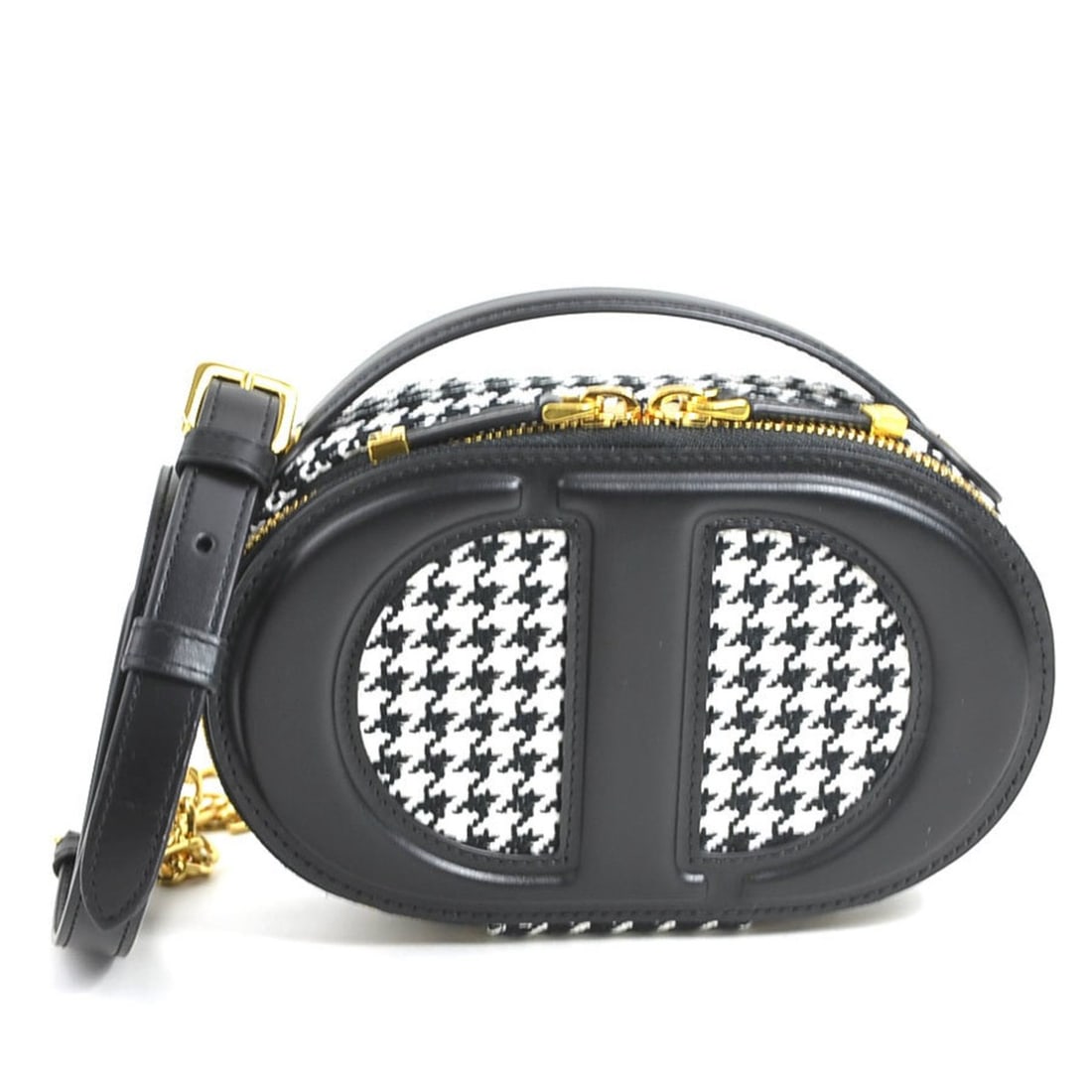 Christian Dior CD Signature Oval Camera Bag, Leather and Canvas, Black White, Women's, Free: --- Catalog ---Category: SizeSize (HxWxD): 11cm x 17.5cm x 8cm / 4.33'' x 6.88'' x 3.14''Category: DesignType: Shoulder bagColor: Black, WhiteGender: WomenMaterial: Leather , Canvas Category: GeneralB