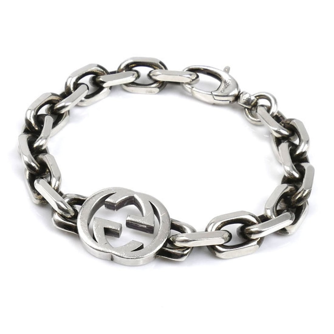 GUCCI Sterling Silver 925 Interlocking G Bracelet 627068 J8400 0726 43.7g 19.5cm Men's: --- Catalog ---Category: SizeLength: 17.5cm / 6.88''Category: DesignType: Charm braceletGender: MenMaterial: Silver 925Category: GeneralMPN: 627068 J8400 0726Brand: GucciCountry of Origin: Italy--- It