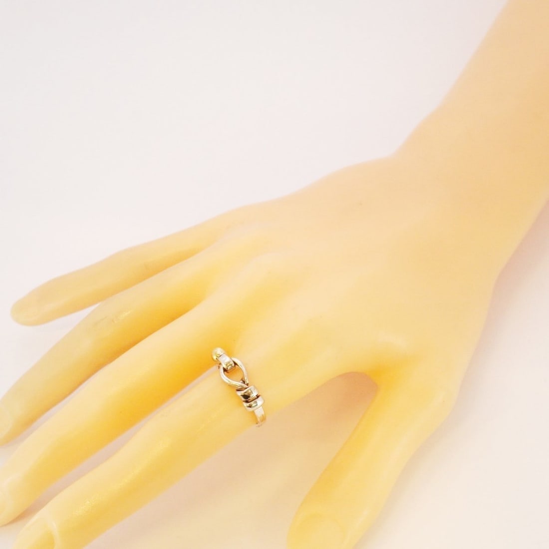 Van Cleef & Arpels Pure Alhambra Ring - 6