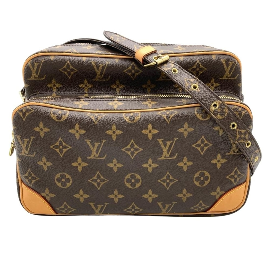 Louis Vuitton Nile Shoulder Bag, Monogram Canvas, M45244, Brown, Gold Hardware, AR1025, Women's: --- Catalog ---Category: SizeStrap Drop: 52cm / 20.47''Size (HxWxD): 20cm x 27cm x 13cm / 7.87'' x 10.62'' x 5.11''Category: DesignType: Shoulder bagColor: BrownGender: WomenMaterial: Monogram