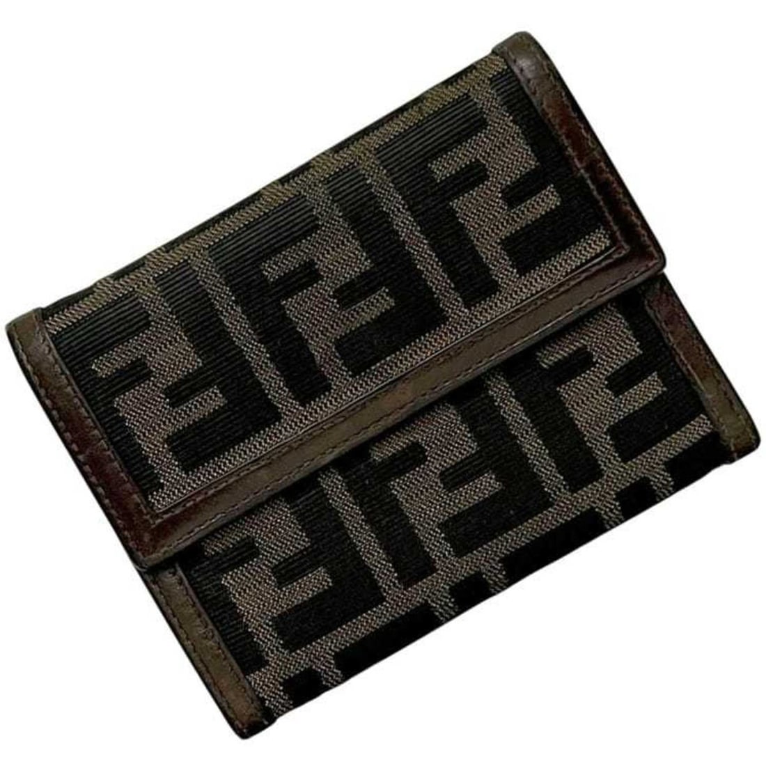 Fendi Tri-fold Wallet ec-25204 Khaki Brown Zucca 2270 30729 099 Compact Canvas Leather FENDI FF Dark: --- Catalog ---Category: SizeSize (HxWxD): 10.3cm x 13cm x 1.5cm / 4.05'' x 5.11'' x 0.59''Category: DesignType: Wallet (tri-fold)Color: Brown, KhakiGender: Men,WomenMaterial: Canvas , Leather Categor