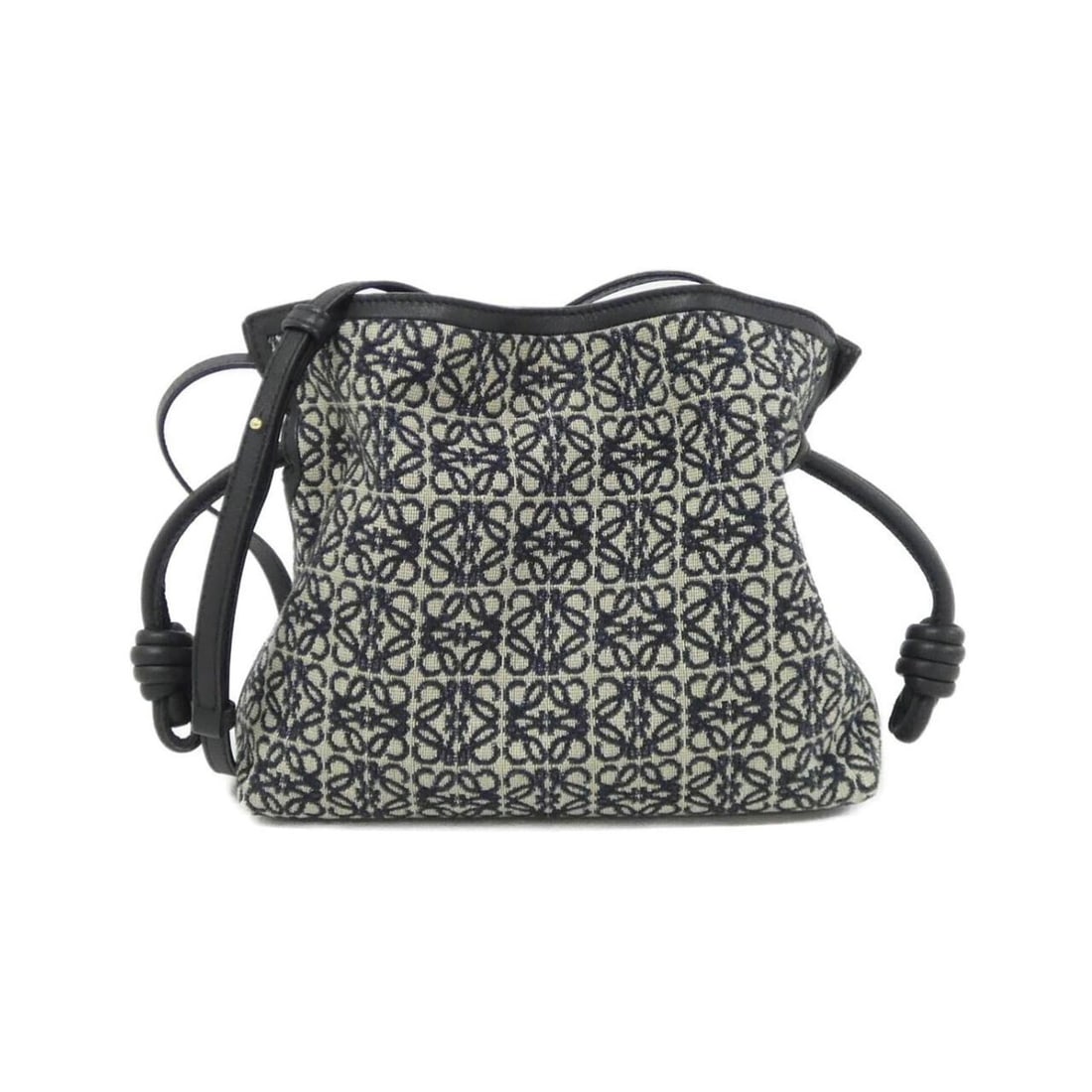 Loewe Flamenco Clutch A411FC1X33 Handbag: --- Catalog ---Category: SizeWeight: 240g / 8.46oz.Size (HxWxD): 24cm x 29cm x 9cm / 9.44'' x 11.41'' x 3.54''Strap Length: 115cm / 45.27''Category: DesignType: HandbagColor: Black, NavyGender: WomenM