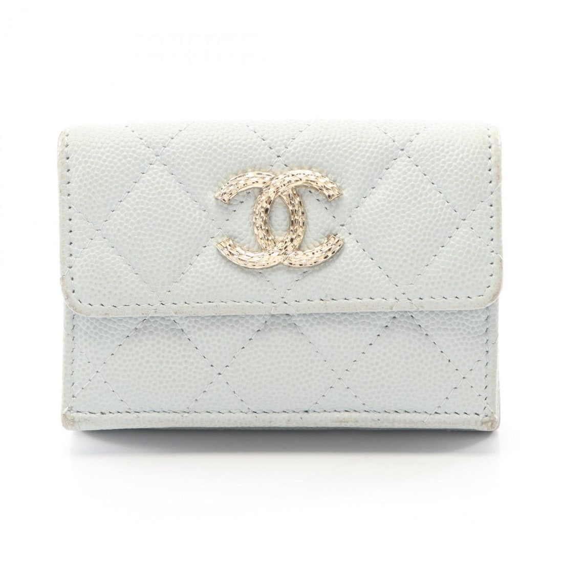 Chanel Matelassé Small Flap Wallet, Tri-fold Leather, Grained Calf Women's, Blue: --- Catalog ---Category: SizeSize (HxWxD): 7.5cm x 10.5cm x 3.5cm / 2.95'' x 4.13'' x 1.37''Category: DesignType: Wallet (tri-fold)Color: BlueGender: WomenMaterial: Leather Category: GeneralBrand: Cha