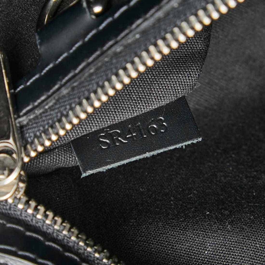 Bvlgari B.zero1 necklace - 11