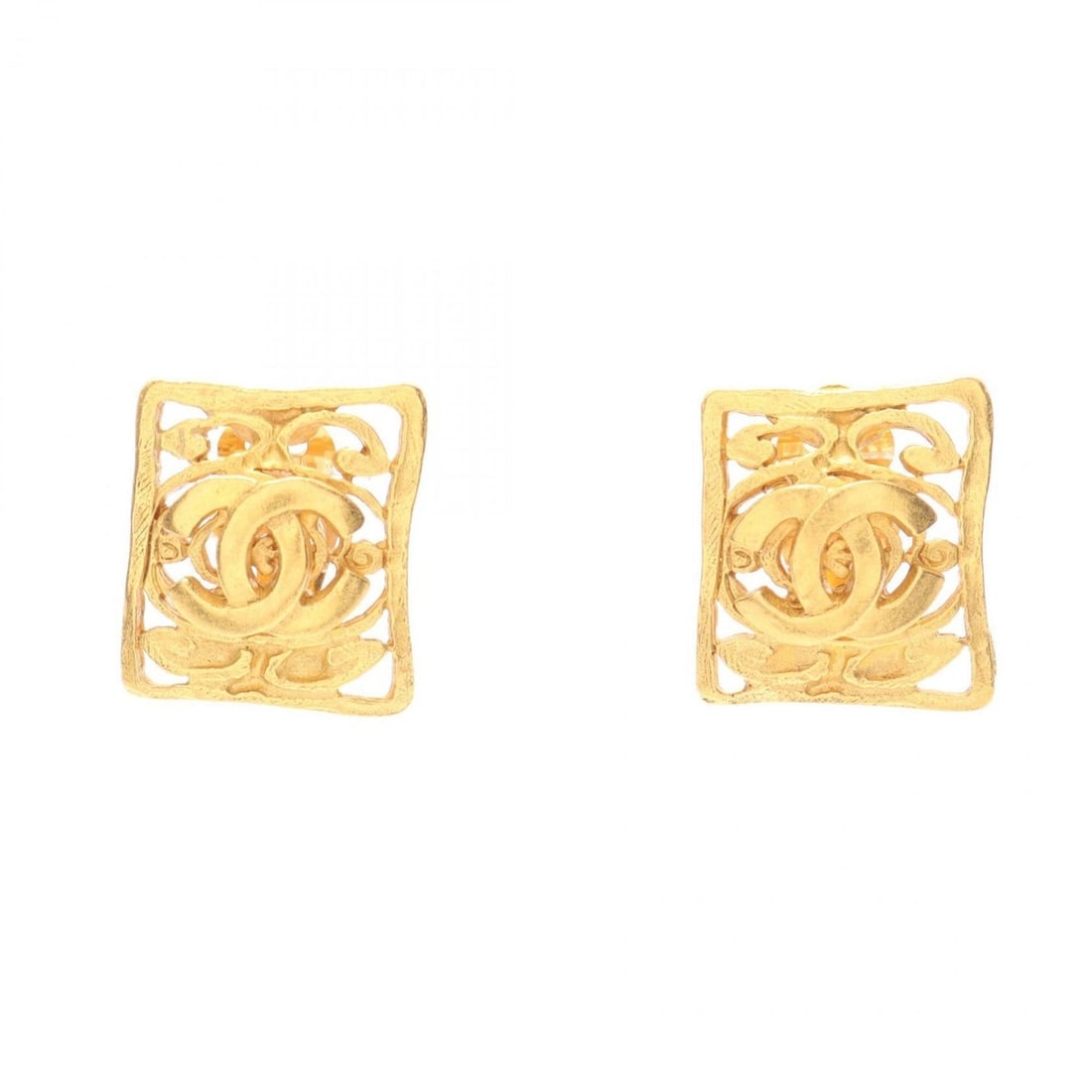 Chanel Coco Mark Earrings, Gold Plated (GP), Women's, Tone: --- Catalog ---Category: SizeSize (HxWxD): 25.00mm x 22.00mm / 0.98'' x 0.87''Category: DesignType: Clip earringsColor: GoldGender: WomenMaterial: Gold platingCategory: GeneralBrand: Chanel--- Item Li