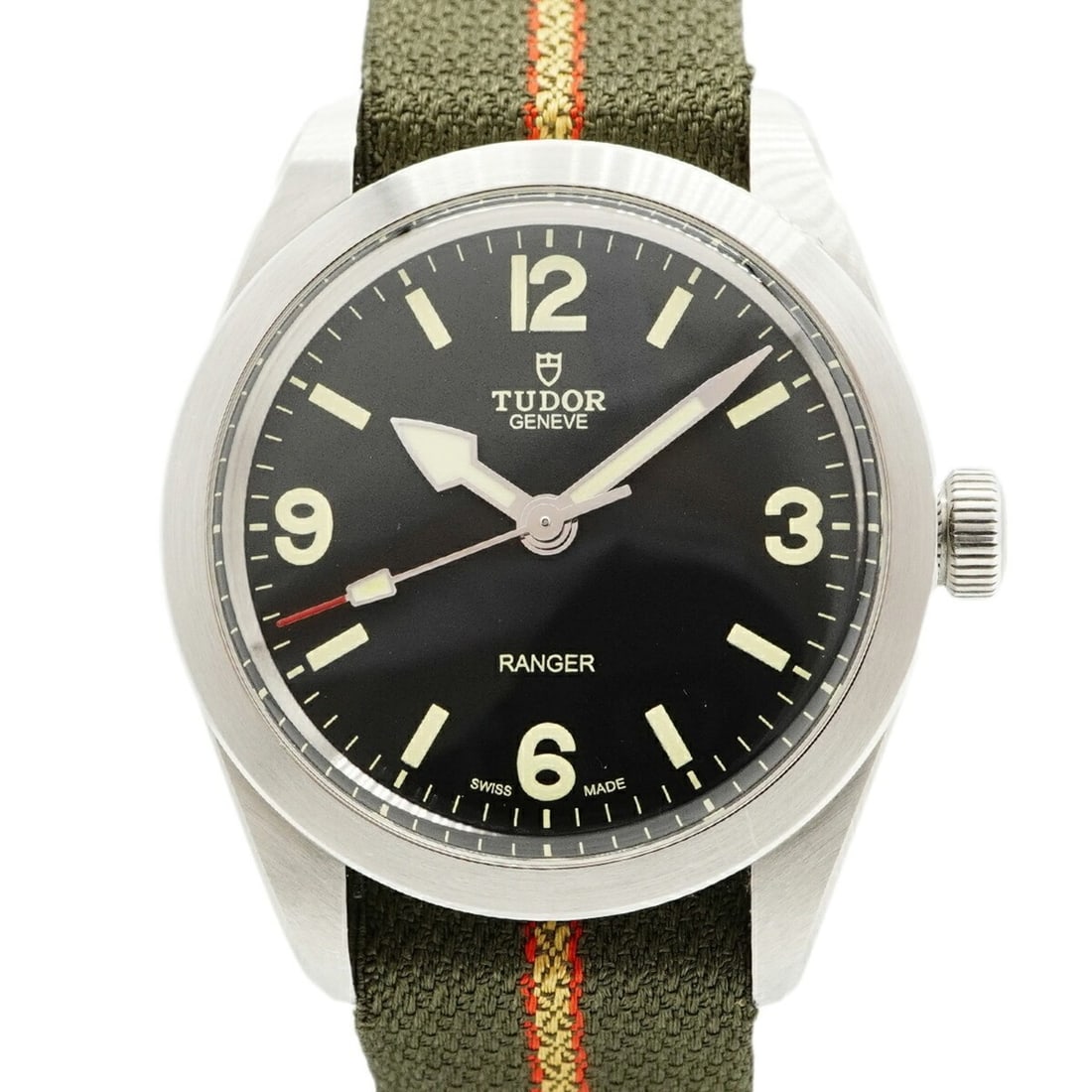 Tudor Ranger 79950 Black Dial Men's Watch: --- Catalog ---Category: SizeWrist Size: 18cm / 7.08''Case Diameter: 39.2mm / 1.54''Category: DesignType: WristwatchGender: MenColor (Dial): BlackMaterial (Band): NylonCategory: GeneralMPN: