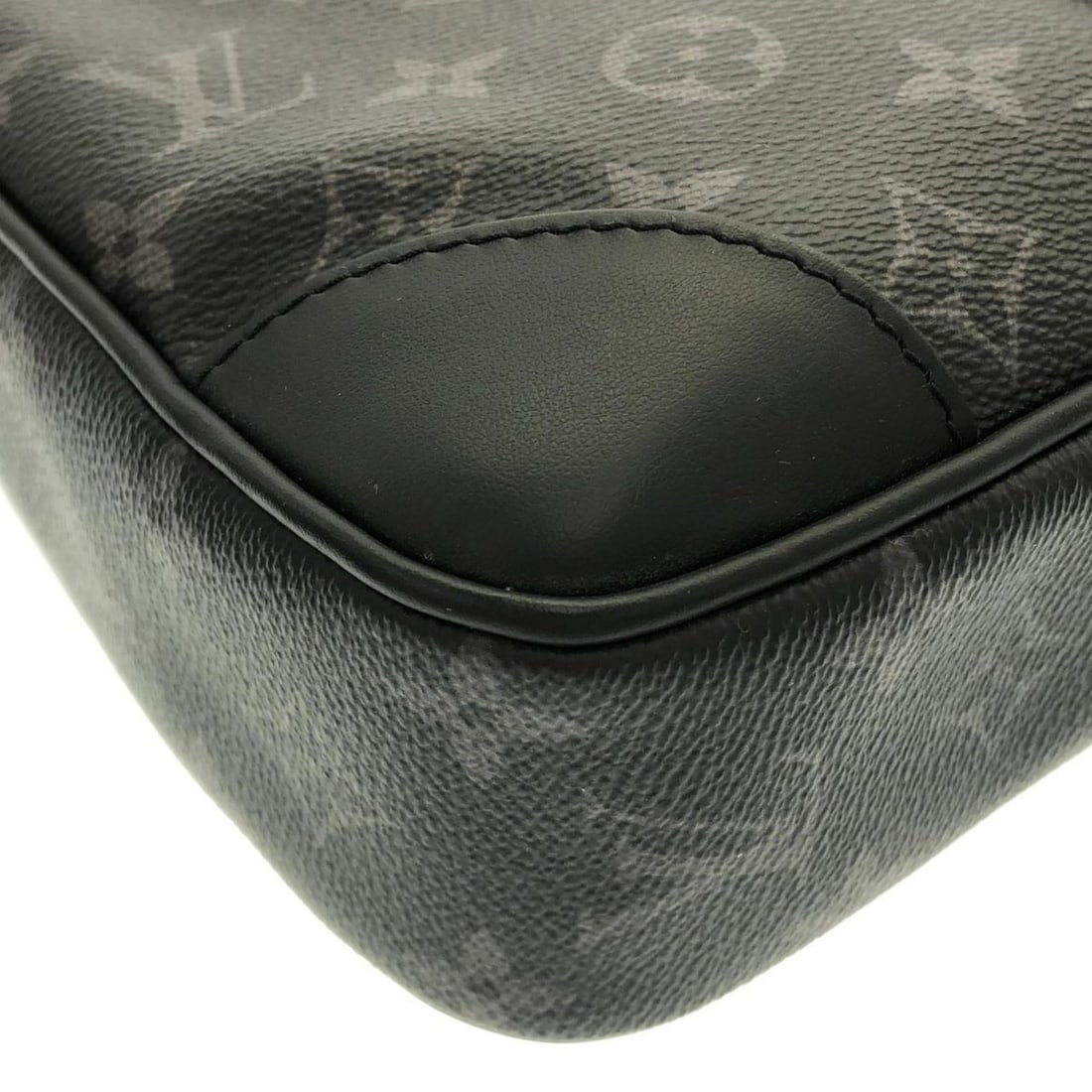 Louis Vuitton Monogram Eclipse Porte Documents Voyage M46457 Handbag - 3