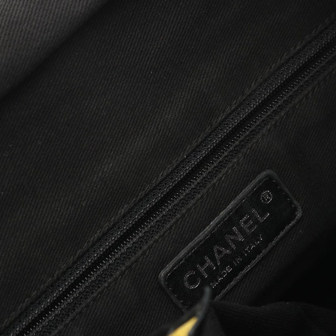 Chanel 02007 Shoulder Bag - 11