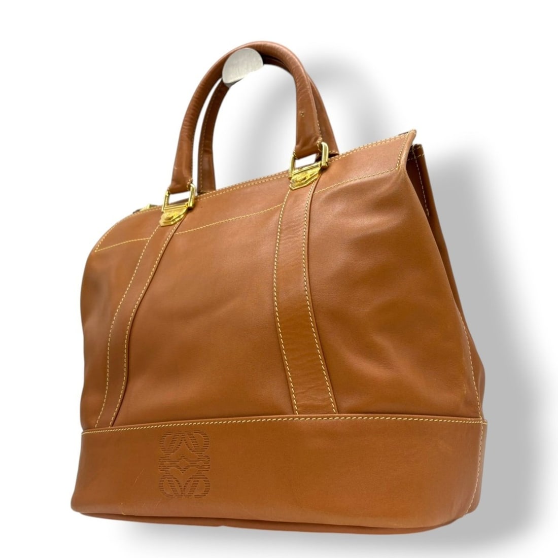 Loewe handbag/tote bag in brown/camel, featuring Anagram embossed leather and gold hardware. (1 of 19)
