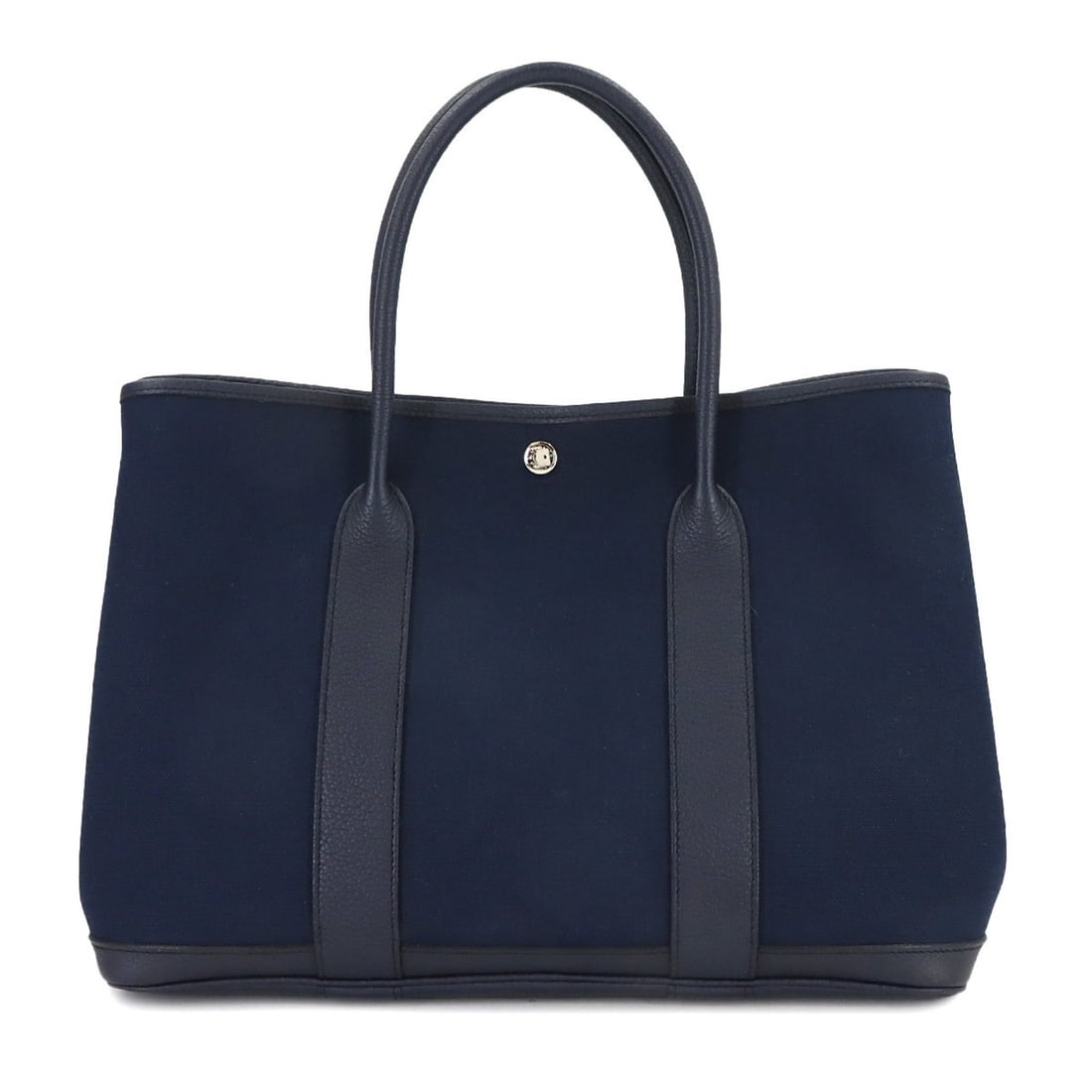 Hermes Garden PM Tote Handbag, Toile Military Negonda Blue Indigo Marine, D Stamp, Silver Hardware.: --- Catalog ---Category: SizeSize (HxWxD): 25cm x 36cm x 18cm / 9.84'' x 14.17'' x 7.08''Category: DesignType: Handbag, Tote bagColor: Blue indigo, Blue marineGender: WomenMaterial: Negonda leather Ca