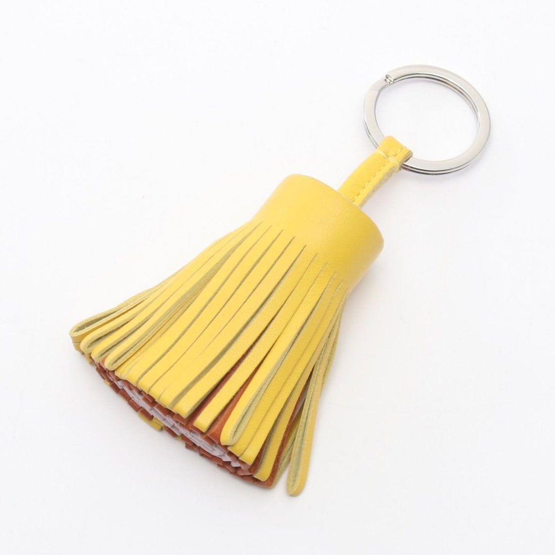 Hermes Carmen Charm Accessory, Leather, Agneau Milo, Women's, Yellow, Brown, Pink, Gold, Pale Mauve: --- Catalog ---Category: DesignType: Handbag charmColor: Brown, Pink, Silver, YellowGender: Women,MenMaterial: Agneau MiloCategory: GeneralBrand: Hermes--- Item List ---Section: ConditionRanking: Rank