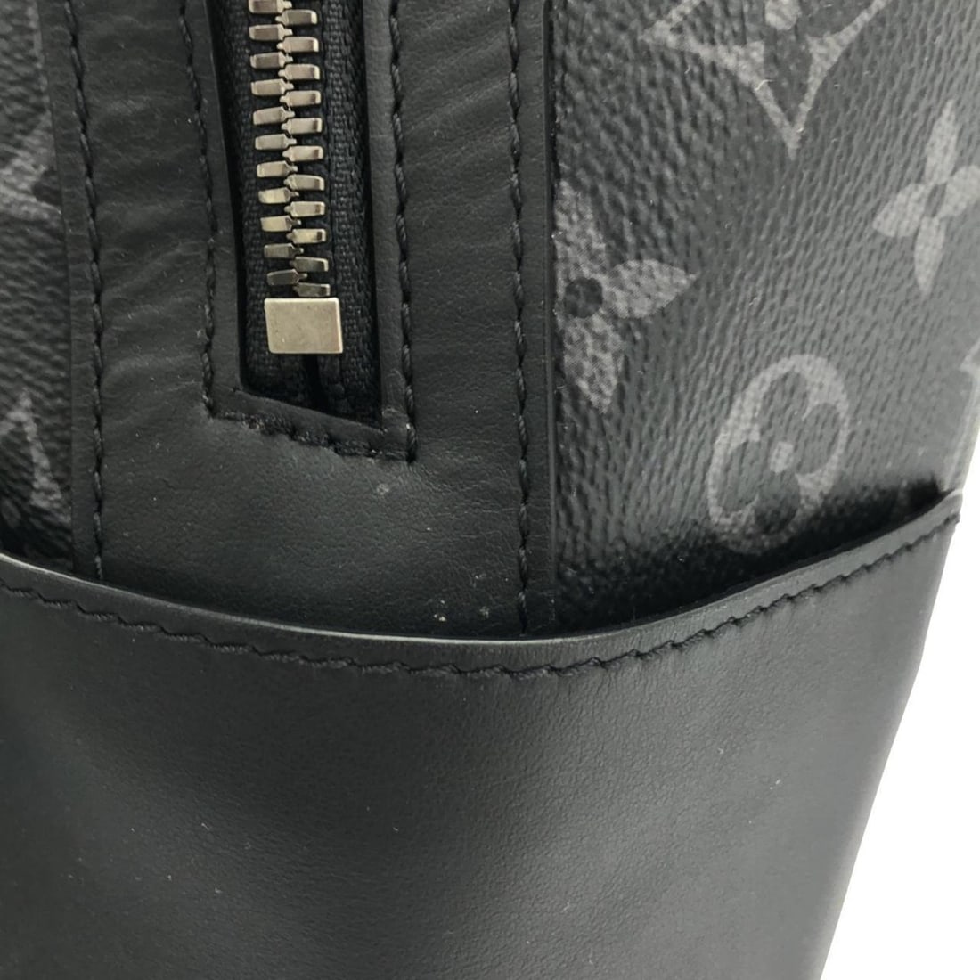 Louis Vuitton Monogram Eclipse Discovery Backpack PM M22558 (Rucksack) - 6