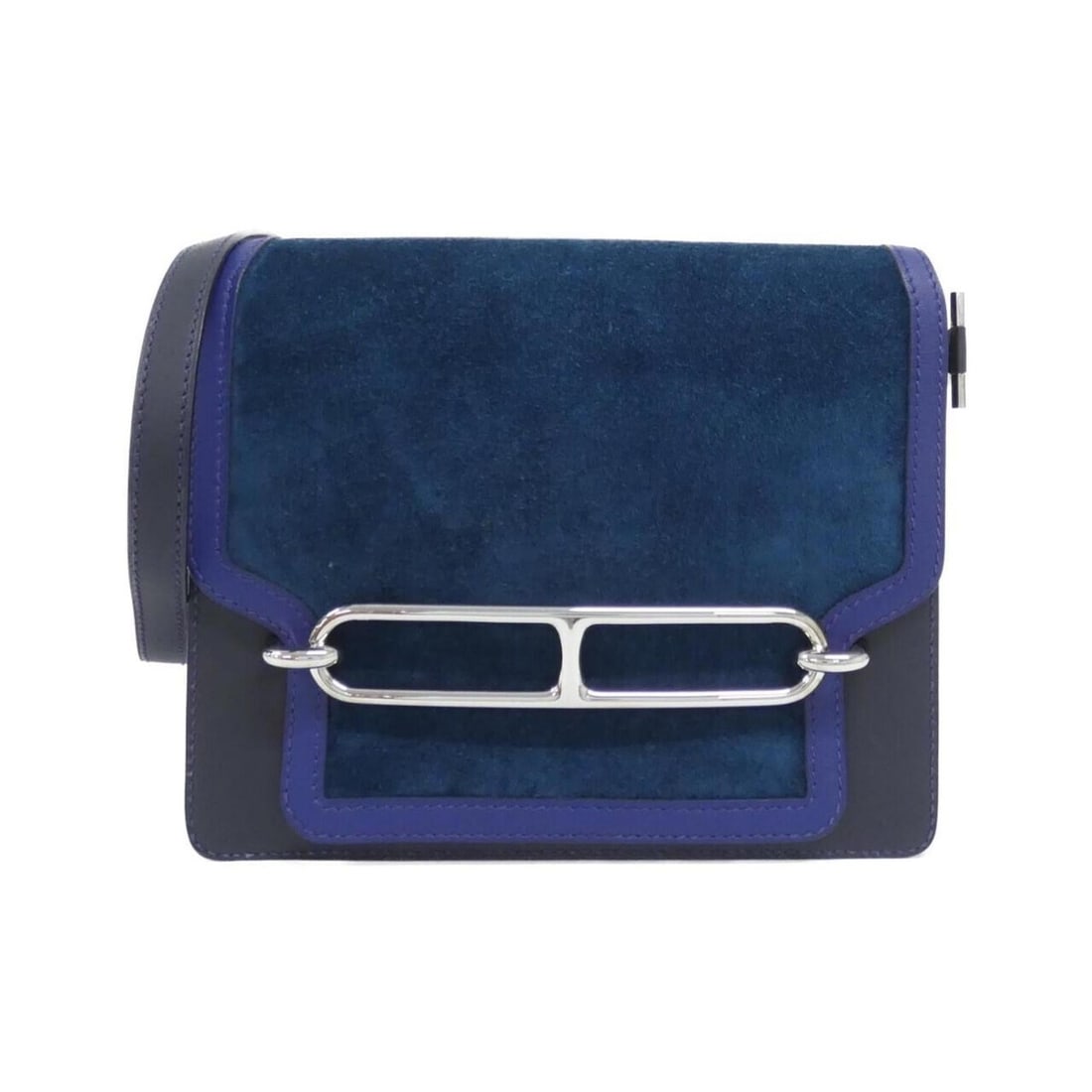 Hermes Louli 23cm Shoulder Bag: --- Catalog ---Category: SizeSize (HxWxD): 19cm x 23cm x 8cm / 7.48'' x 9.05'' x 3.14''Category: DesignType: Shoulder bagColor: BlueGender: WomenMaterial: Swift leather Hardware Color: