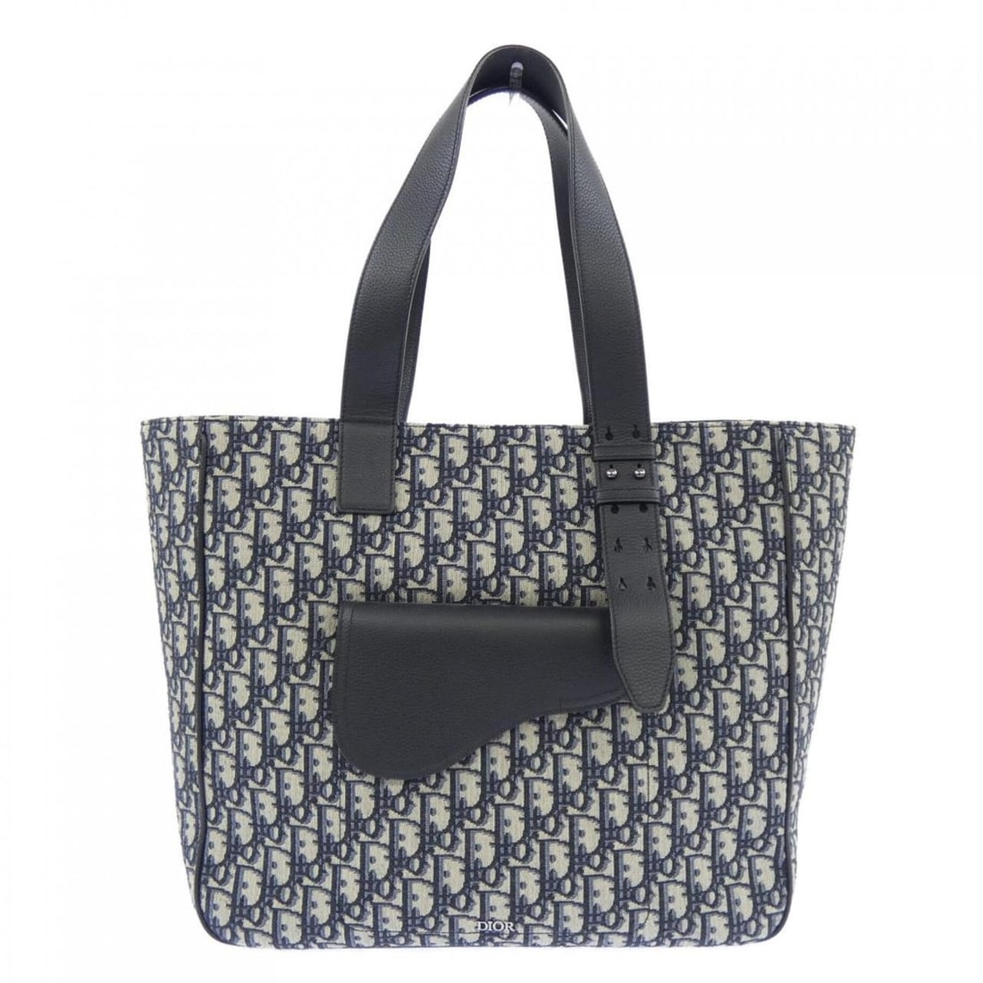 Christian Dior Dior Saddle Tote Bag 1ADSH176YKS Handbag: --- Catalog ---Category: SizeSize (HxWxD): 32cm x 47cm x 15cm / 12.59'' x 18.5'' x 5.9''Category: DesignType: HandbagColor: Beige, Black, NavyGender: MenCategory: GeneralMPN: 1ADSH176YKSBrand: