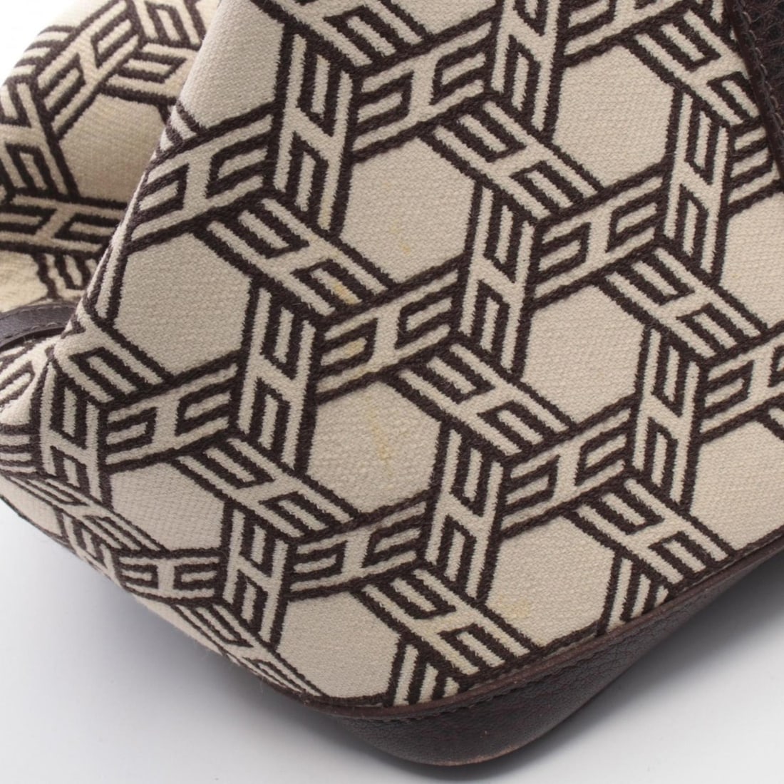 Cartier Love Ring - 10