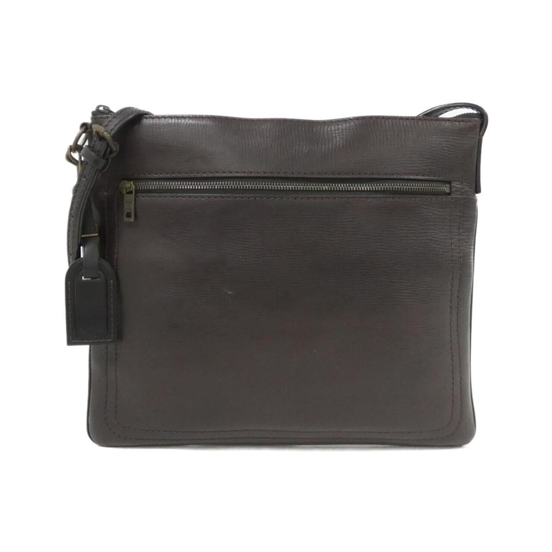 Louis Vuitton Utah Sac Plat M92073 Shoulder Bag: --- Catalog ---Category: SizeWeight: 720g / 1.58lb.Size (HxWxD): 30cm x 35cm x 2cm / 11.81'' x 13.77'' x 0.78''Strap Length: 120cm - 140cm / 47.24'' - 55.11''Category: DesignType: Shoulder bagColor: