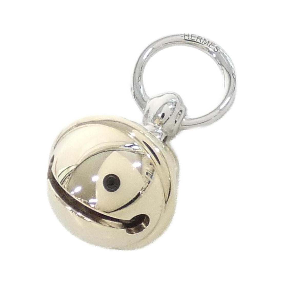 Hermes Charm Grelo 603334S Scarf Muffler Ring: --- Catalog ---Category: DesignType: Scarf ringColor: SilverGender: Men,WomenCategory: GeneralMPN: 603334SBrand: HermesCategory: Physical PropertiesSize (HxWxD): 3.5cm x 2cm / 1.37'' x 0.78''--- Item