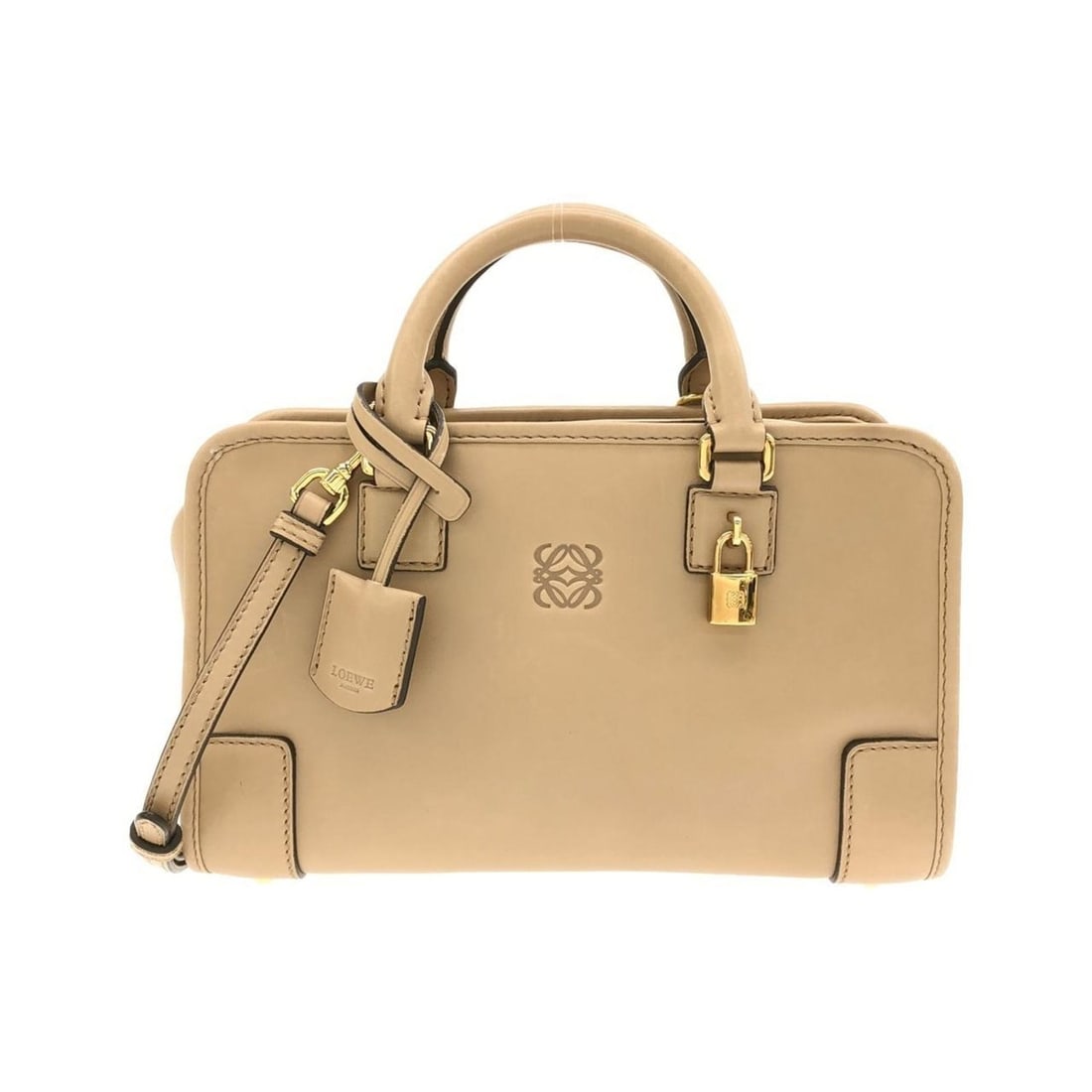 Loewe Amazona 352 39 H71 Handbag: --- Catalog ---Category: SizeWeight: 420g / 14.81oz.Size (HxWxD): 14.5cm x 24cm x 9cm / 5.7'' x 9.44'' x 3.54''Strap Length: 114cm - 134cm / 44.88'' - 52.75''Handle Length: 24cm / 9.44''Category: Desi