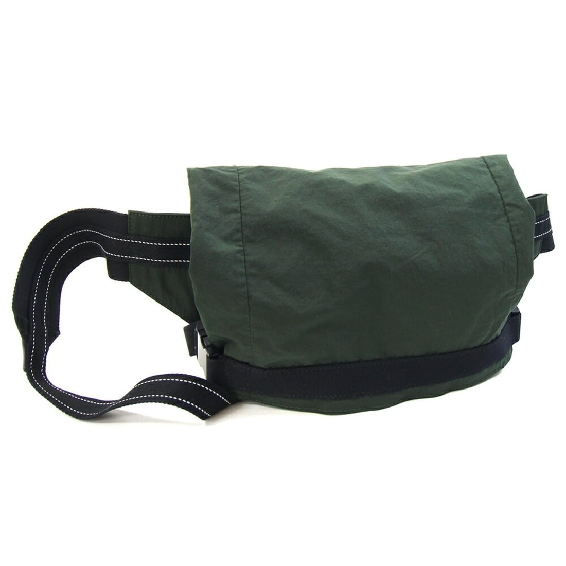 Bottega Veneta Body Bag 574353 Dark Green Black Nylon Leather Waist Belt Men's BOTTEGA VENETA: --- Catalog ---Category: SizeSize (HxWxD): 21cm x 21cm x 7cm / 8.26'' x 8.26'' x 2.75''Category: DesignType: Fanny pack, Sling bagColor: Black, Dark greenGender: MenMaterial: Nylon , Leather