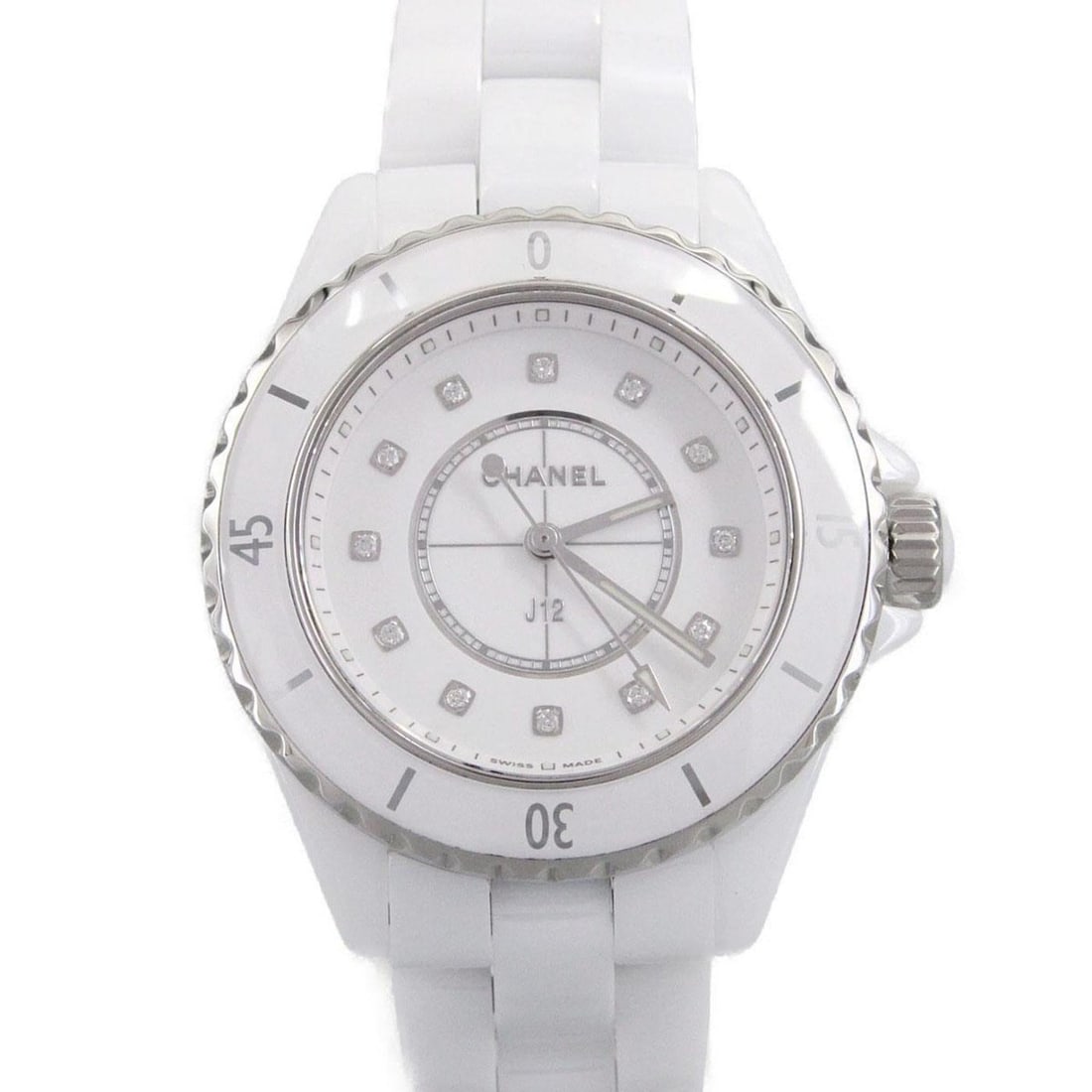 Chanel J12 33mm Ceramic 12P H5703 Quartz Watch: --- Catalog ---Category: SizeWrist Size: 17cm / 6.69''Case Diameter: 33mm / 1.3''Category: DesignType: WristwatchGender: WomenColor (Dial): WhiteMaterial (Band): CeramicMaterial (Case): CeramicCategor
