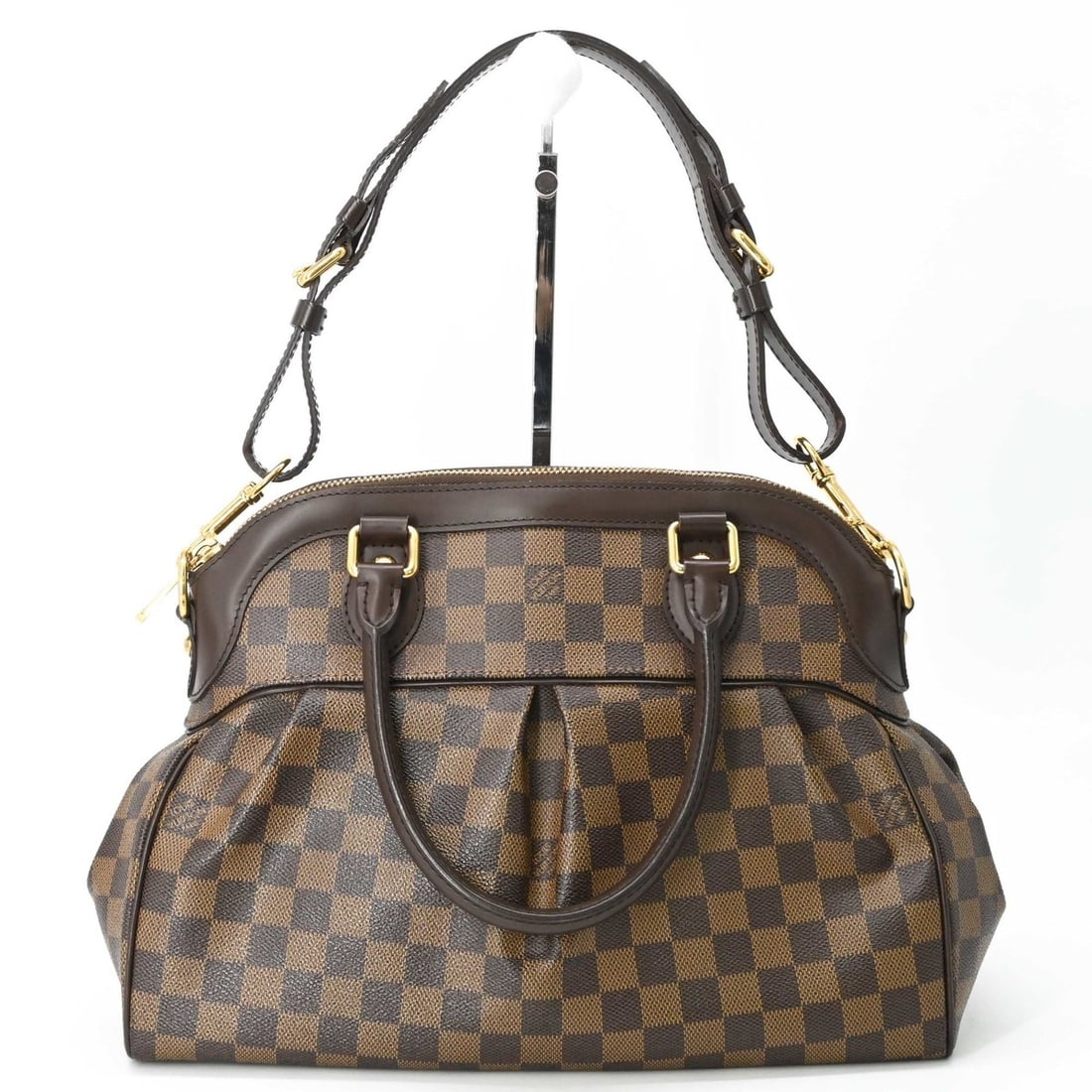 LOUIS VUITTON Trevi GM Ebene Damier Brown Shoulder Bag Handbag N51998: --- Catalog ---Category: SizeSize (HxWxD): 26cm x 34cm x 14cm / 10.23'' x 13.38'' x 5.51''Category: DesignType: Handbag, Shoulder bagColor: Brown, Damier Canvas, EbeneGender: WomenMaterial: Damier
