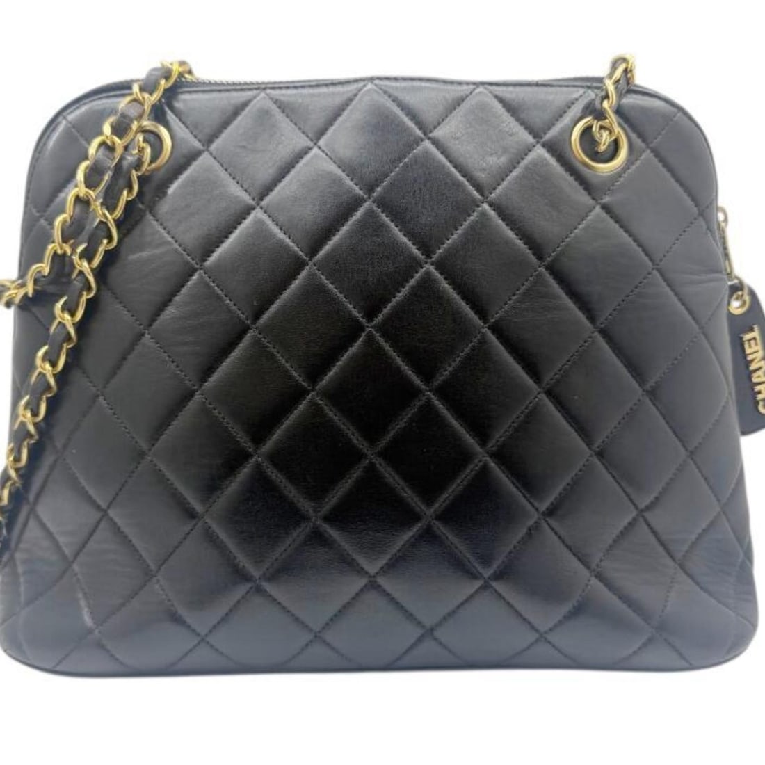 CHANEL Matelassé Double Chain Shoulder Bag, Lambskin, Black Tote, Women's: --- Catalog ---Category: SizeSize (HxWxD): 23cm x 29cm x 10cm / 9.05'' x 11.41'' x 3.93''Category: DesignType: Shoulder bagColor: BlackGender: WomenMaterial: Leather Leather/Fur Type: