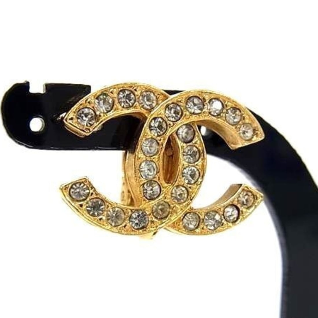 CHANEL earrings, Coco Mark design, gold metal, women's clip-on style, rhinestone. (1 of 13)