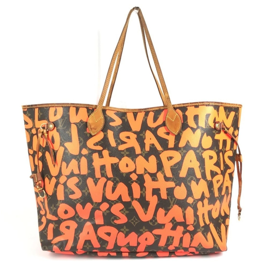 LOUIS VUITTON M93702 Monogram Graffiti Neverfull GM Bag, Shoulder Tote Canvas, Women's, Orange: --- Catalog ---Category: SizeSize (HxWxD): 32.5cm x 39.5cm x 18cm / 12.79'' x 15.55'' x 7.08''Category: DesignType: Shoulder bag, Tote bagColor: Brown, Galle, OrangeGender: WomenMaterial: Monogram Gra