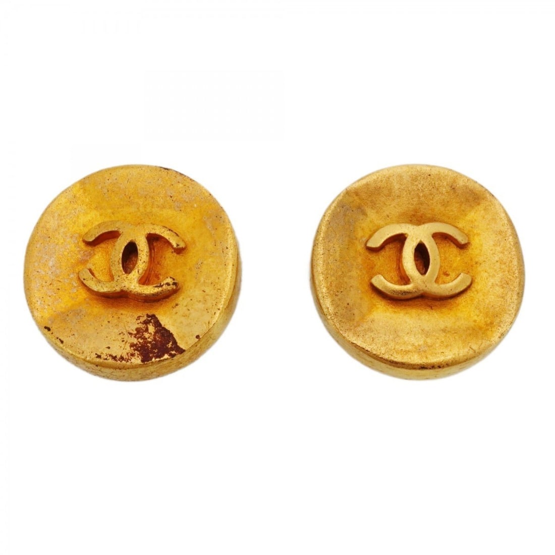 Chanel Earrings, Coco Mark Circle, GP Plated Gold, Women's: --- Catalog ---Category: SizeSize (HxWxD): 22.30mm x 22.00mm / 0.88'' x 0.87''Category: DesignType: Clip earringsColor: GoldGender: WomenMaterial: Gold platingCategory: GeneralBrand: Chanel--- Item Li