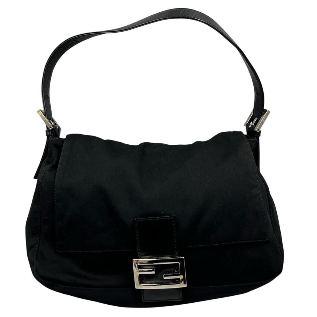 Fendi Mamma Bucket Shoulder Bag 26325 Jersey/Nylon/Leather Black Women's: --- Catalog ---Category: SizeSize (HxWxD): 19cm x 28cm x 12cm / 7.48'' x 11.02'' x 4.72''Category: DesignType: Shoulder bagColor: BlackGender: WomenMaterial: Jersey Category: GeneralMPN: 26325Brand: F