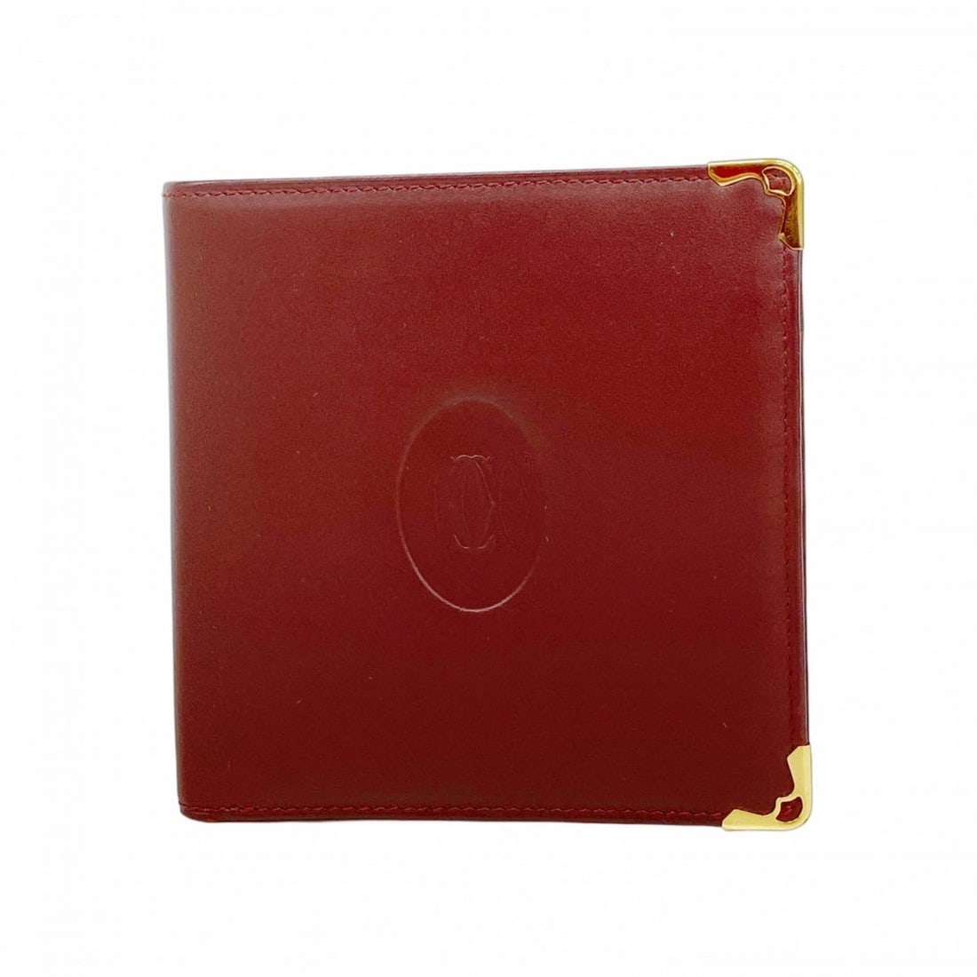 Cartier Must Leather Wallet, Bordeaux, Men's: --- Catalog ---Category: SizeSize (HxWxD): 11cm x 11cm x 2cm / 4.33'' x 4.33'' x 0.78''Category: DesignType: Wallet (bi-fold)Color: BordeauxGender: MenMaterial: Leather Category: GeneralBrand: Cartier