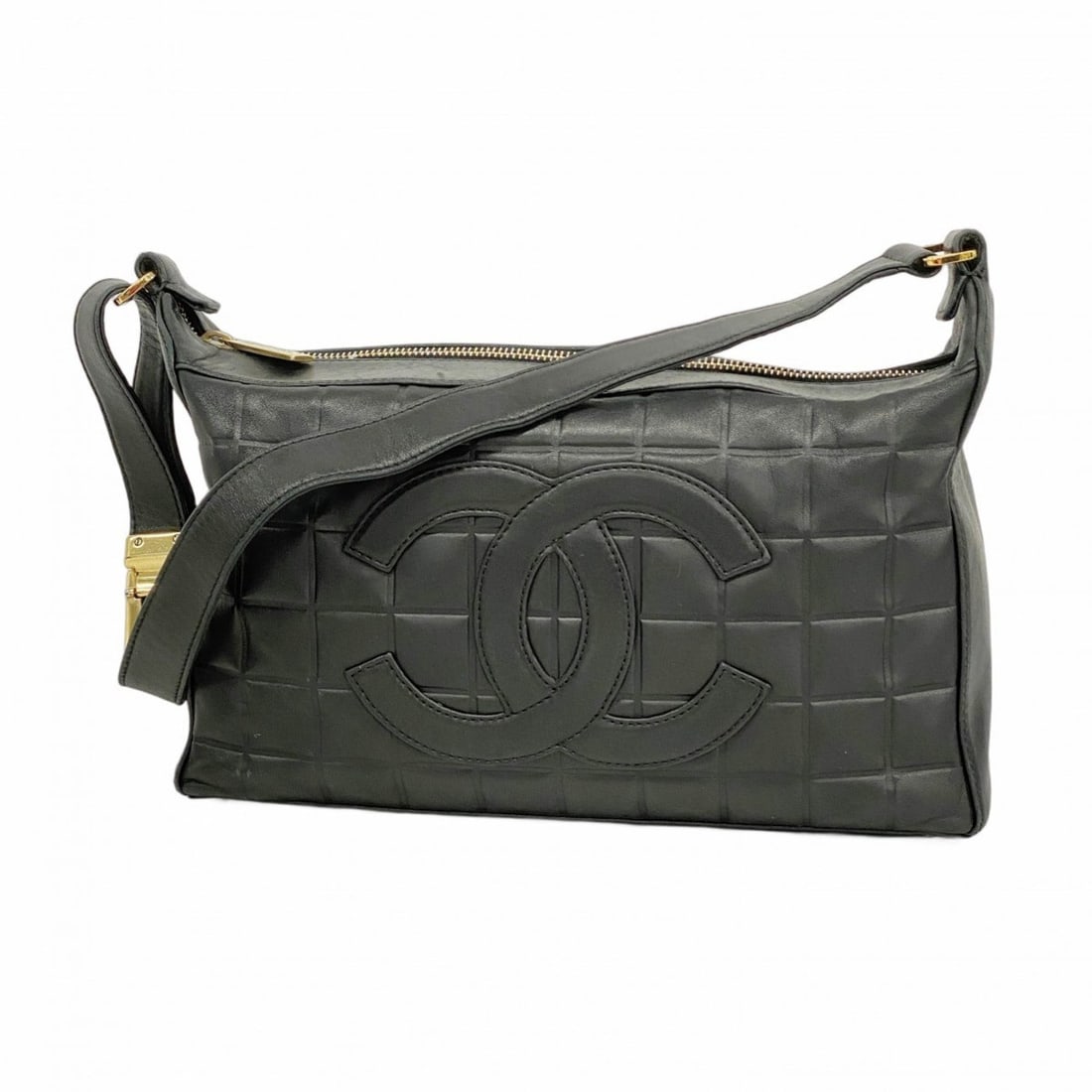 Chanel Shoulder Bag, Chocolate Bar Design, Lambskin, Black, Women's: --- Catalog ---Category: SizeSize (HxWxD): 15.5cm x 27.5cm x 8cm / 6.1'' x 10.82'' x 3.14''Category: DesignType: Shoulder bagColor: BlackGender: WomenMaterial: Leather Hardware Color: GoldLeather/Fur