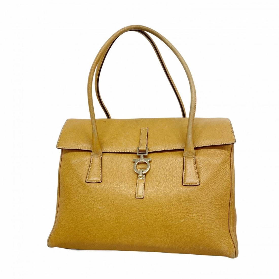 Salvatore Ferragamo Gancini Leather Shoulder Bag, Brown, Women's: --- Catalog ---Category: SizeSize (HxWxD): 30cm x 35cm x 14cm / 11.81'' x 13.77'' x 5.51''Category: DesignType: Shoulder bagColor: BrownGender: WomenMaterial: Leather Hardware Color: GoldCategory: Gen