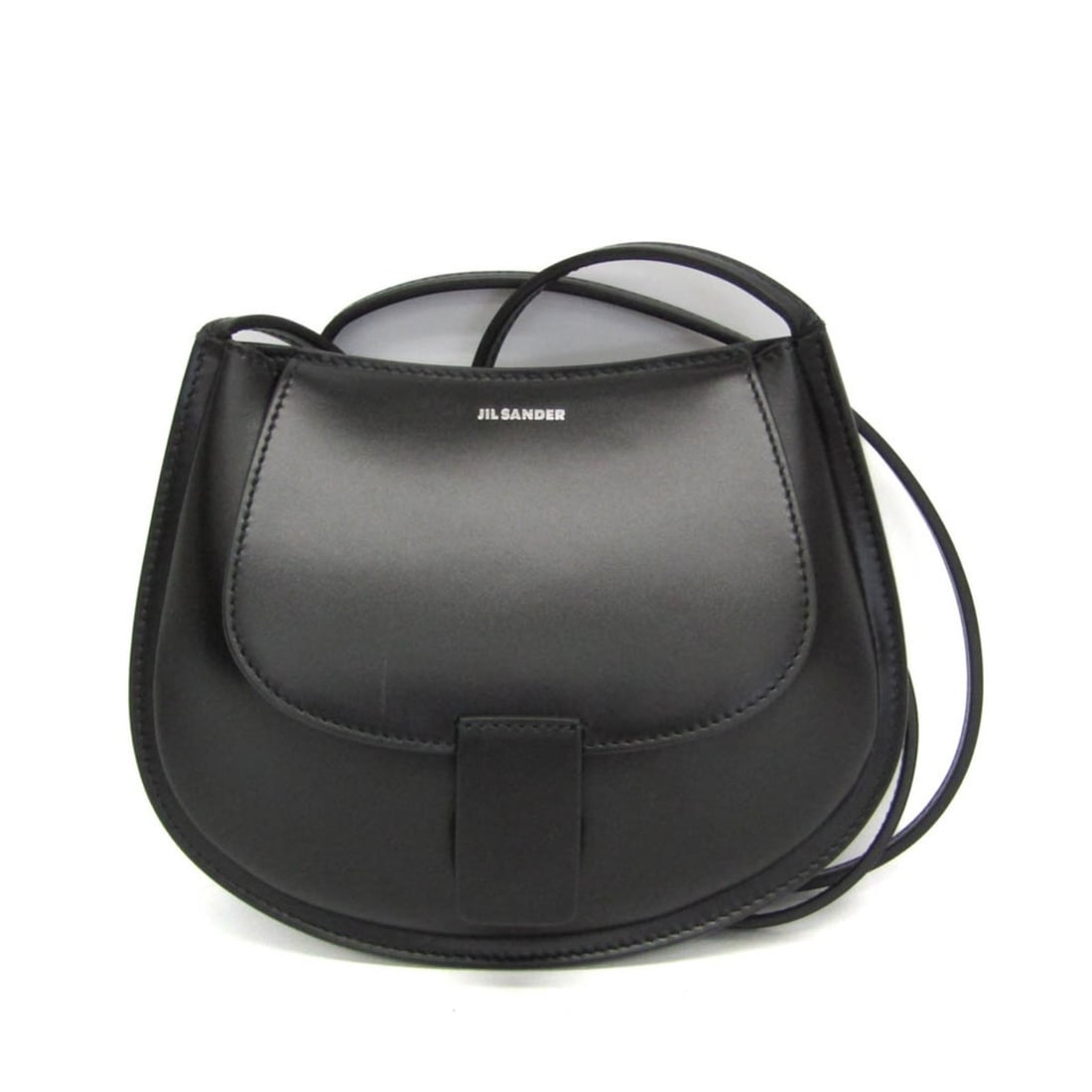 Jil Sander Crescent Women's Leather Shoulder Bag Black: --- Catalog ---Category: SizeSize (HxWxD): 17cm x 21cm x 9cm / 6.69'' x 8.26'' x 3.54''Strap Length: 117cm / 46.06''Category: DesignType: Shoulder bagColor: BlackGender: WomenClosure: FastenerMaterial