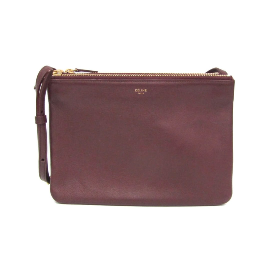 Celine Trio Large 171453 Women's Leather Shoulder Bag Wine: --- Catalog ---Category: SizeSize (HxWxD): 17cm x 25cm x 3cm / 6.69'' x 9.84'' x 1.18''Strap Length: 94cm - 114cm / 37'' - 44.88''Category: DesignType: Shoulder bagColor: WineGender: WomenClosure: Zip