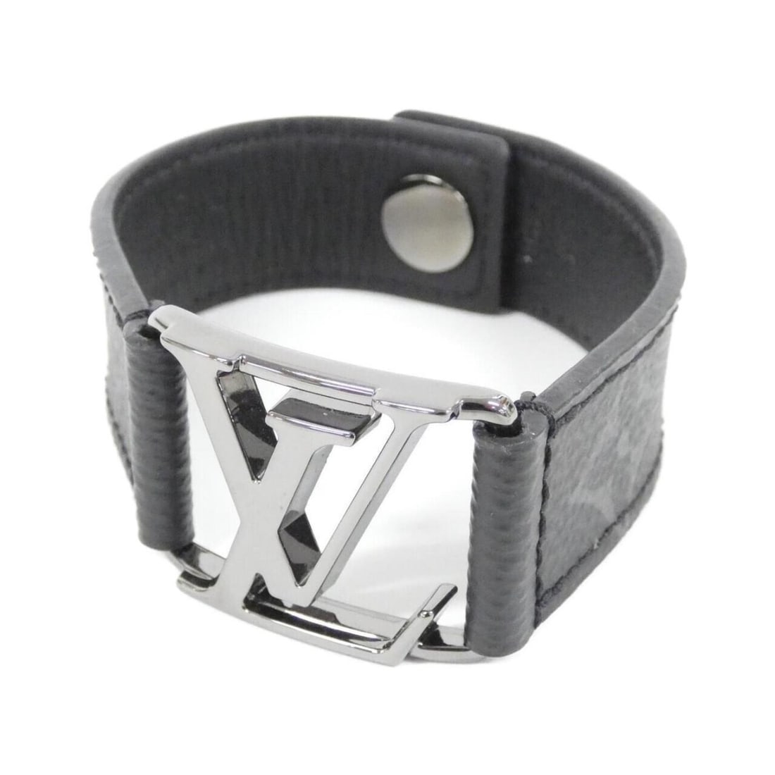 Louis Vuitton Monogram Eclipse Bracelet Hockenheim M6295D: --- Catalog ---Category: SizeLength: 19cm / 7.48''Category: DesignType: Charm braceletColor: BlackGender: MenMaterial: CanvasCategory: GeneralMPN: M6295DBrand: Louis Vuitton--- Item List ---Section: