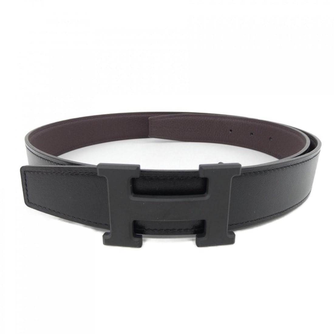 Hermes HERMES H 32mm Reversible Belt: --- Catalog ---Category: SizeWidth: 3cm / 1.18''Length: 86.5cm - 91.5cm / 34.05'' - 36.02''Category: DesignType: Standard beltColor: Black, BrownGender: MenCategory: GeneralBrand: Hermes--- Item List